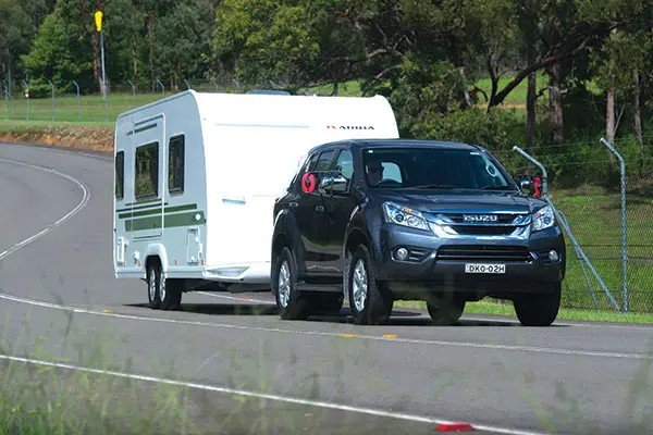 Isuzu MU-X LS-U Tow Test and Review image